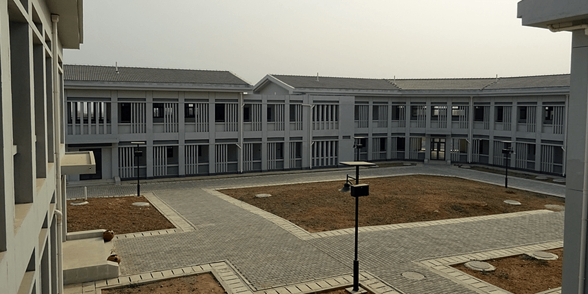 The faculty research and postgraduate laboratory block