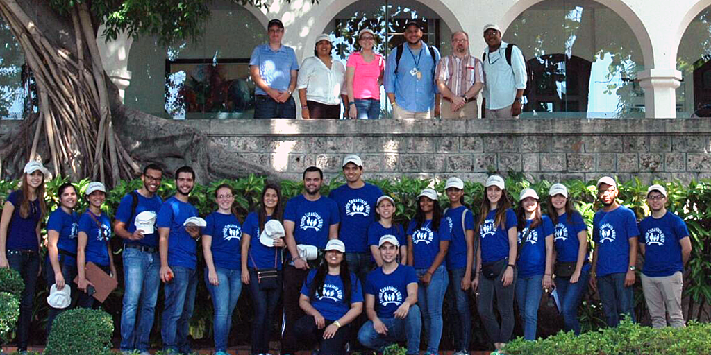 UNIBE students, staff, and faculty